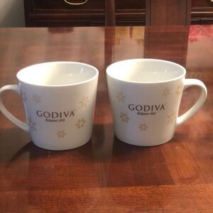 Godiva Jumbo 32 oz Coffee Cocoa Mugs Cups